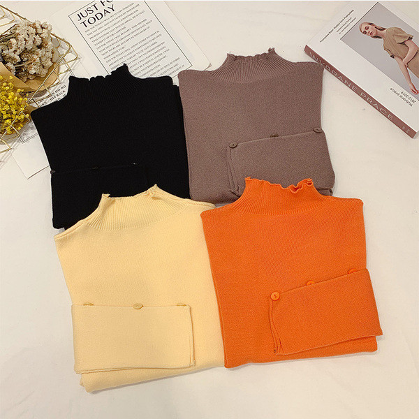 Γυναικείο πουλόβερ με κουμπιά στο μανίκι σε διάφορα χρώματα