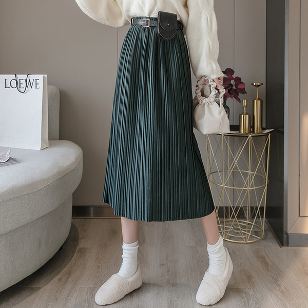 Fusta de dama moderna plisata cu curea in negru, gri si verde