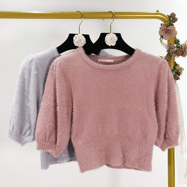 Γυναικείο κοντό πουλόβερ σε μπλε και ροζ χρώμα