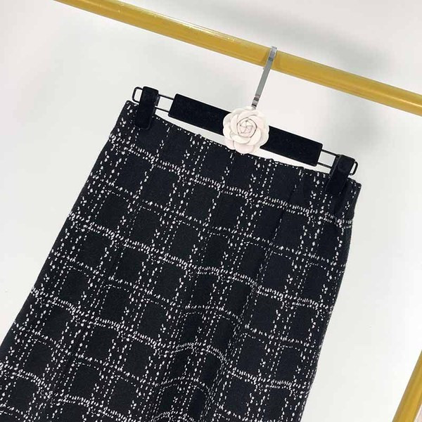 Női vastag kockás szabású szoknya