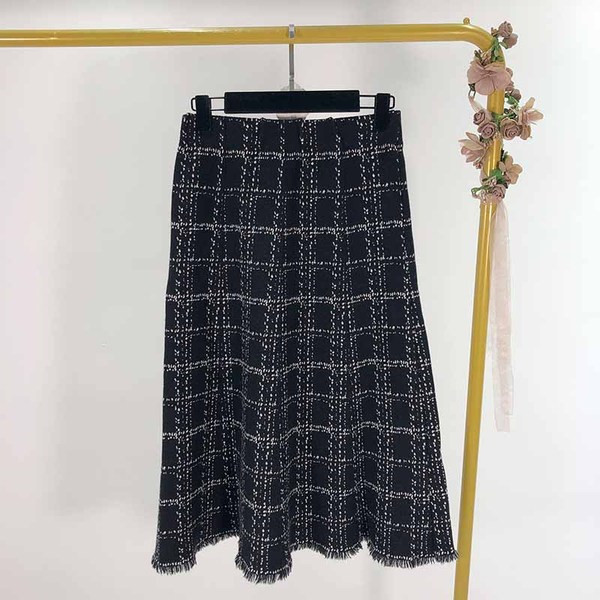 Női vastag kockás szabású szoknya