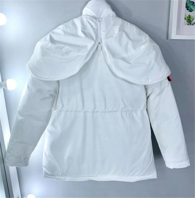 Új modell női téli kabát cipzárral és kapucnival több színben