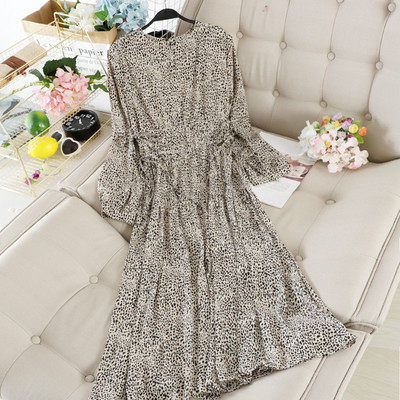 Modern női ruha leopárd mintával, két színben