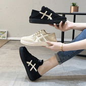 Χειμερινά γυναικεία αθλητικά παπούτσια σε μαύρο και μπεζ χρώμα