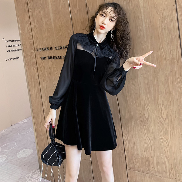 Modern női rövid ruha hosszú ujjal és O-nyakú fekete színben