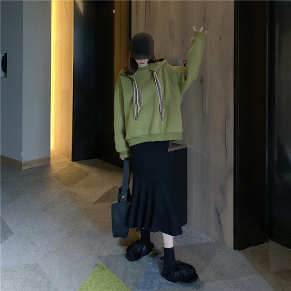 Γυναικείο casual φούτερ με χρωματιστά κορδόνια