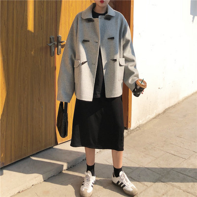 Дамско  палто с копчета и джобове в три цвята