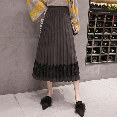 Modern rakott női szoknya csipkével barna és fekete színben