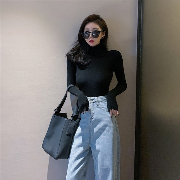 Női testreszabott póló több színben