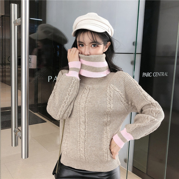 Női rövid testhezálló szoknya eko bőrből, fekete színben