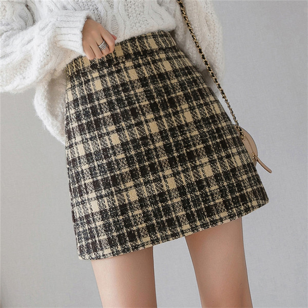 Modern női kockás szoknya magas derékkal, bézs és barna színben