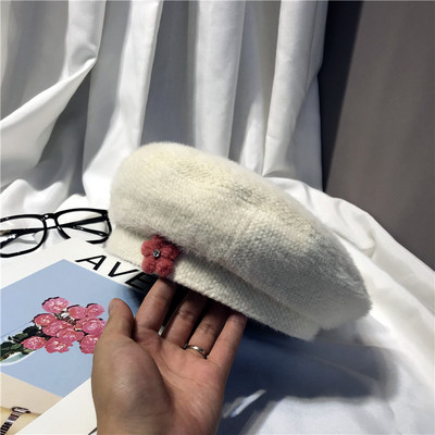 Modern női sapka pehely - svájcisapka típusú