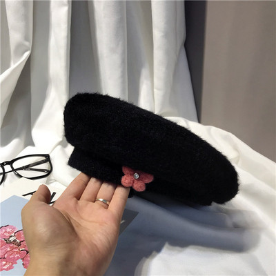 Modern női sapka pehely - svájcisapka típusú