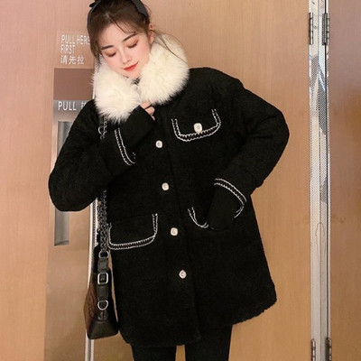 Γυναικείο μοντέρνο παλτό με κουμπία με μαύρο χρώμα