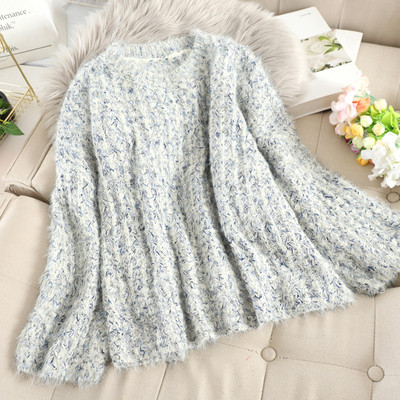 Μοντέρνογυναικείο πουλόβερ με κυκλική λαιμόκοψη σε τρία χρώματα