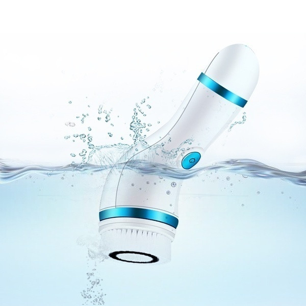 Водоустойчива електрическа четка за почистване на лице с четири приставки 