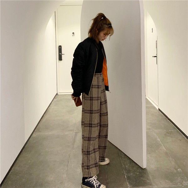 Lezser hosszú kockás nadrág magas derékkal