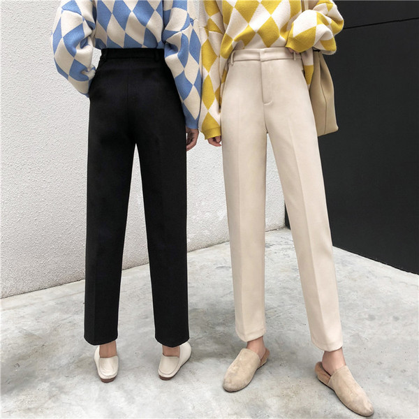 Női egyenes nadrág magas derékkal bézs és fekete színben