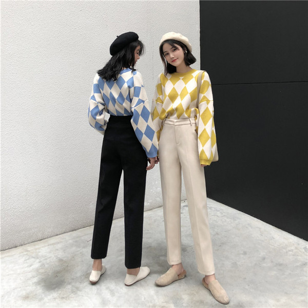 Női egyenes nadrág magas derékkal bézs és fekete színben