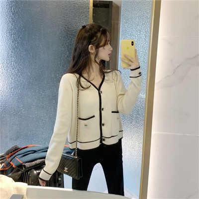 Rövid alkalmi mellény kék, fehér és fekete színekben