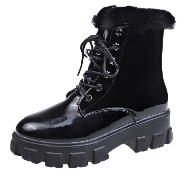 Öko bőrből készült női csizma új modell fekete pehelyszínben - két modell