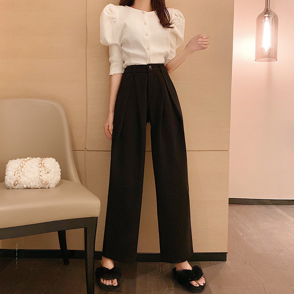 Női kivágott nadrág fekete és barna színben