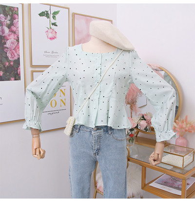 Μοντέρνο γυναικείο πουκάμισο με τετράγωνη λαιμόκομμα σε διάφορα χρώματα