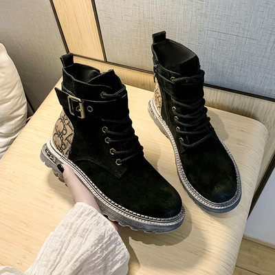 Női alkalmi csizma öko velúrból, fekete és bézs színben