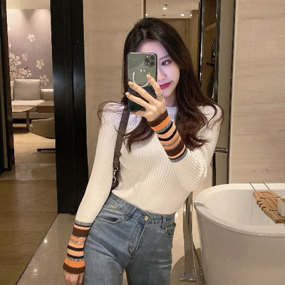 Vékony kötésből készült női blúz három színben