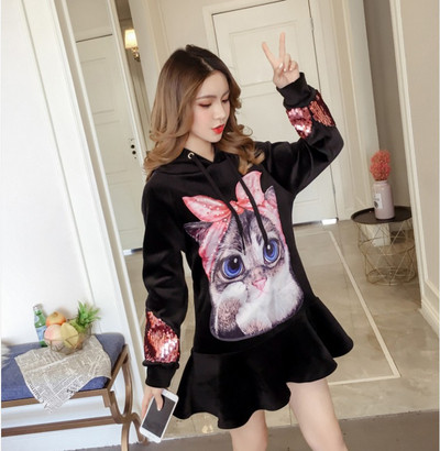 Φορέμα γυναικείο με Εφαρμογή και Κουκούλα σε Κόκκινο, Ροζ και Μαύρο χρώμα