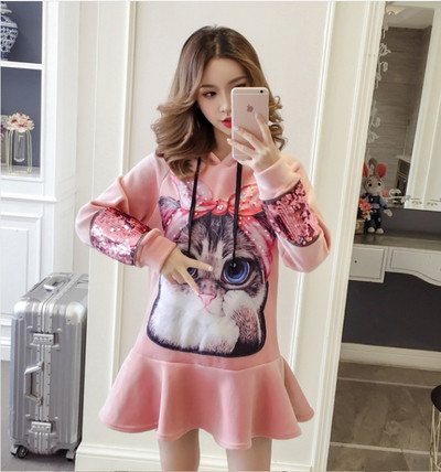 Φορέμα γυναικείο με Εφαρμογή και Κουκούλα σε Κόκκινο, Ροζ και Μαύρο χρώμα