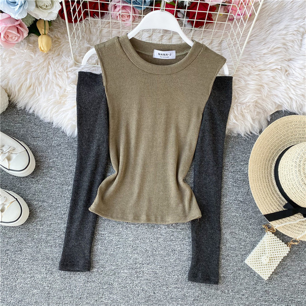 Καθημερινή γυναικεία μπλούζα με ωοειδές λαιμό και γυμνούς ώμους