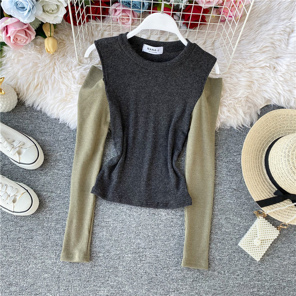 Καθημερινή γυναικεία μπλούζα με ωοειδές λαιμό και γυμνούς ώμους