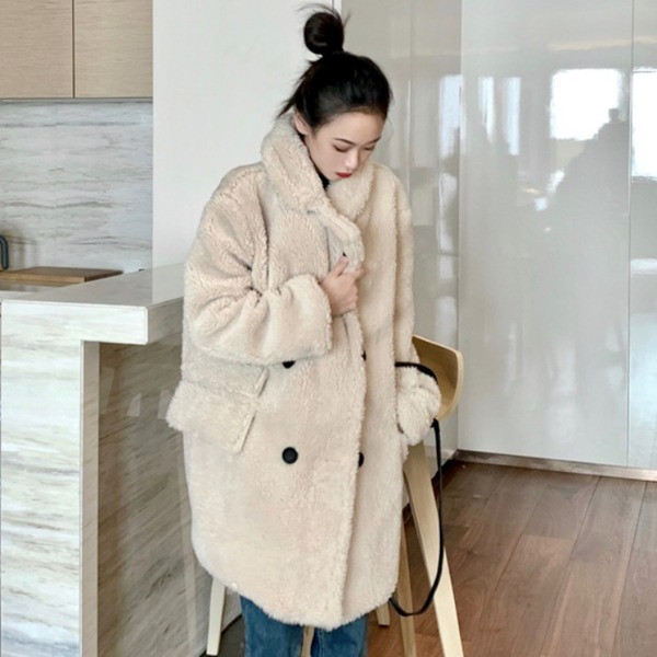 Modern női hosszú kabát gombokkal és zsebbel fehér, rózsaszín és zöld színben