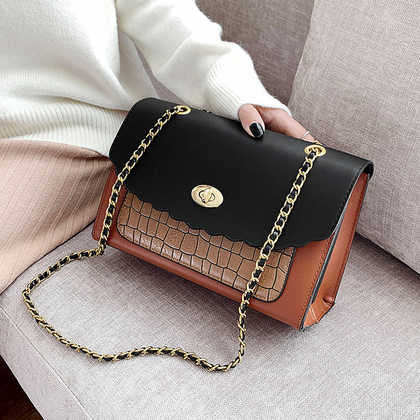 Öko bőrből készült modern női táska fémlánccal, két színben