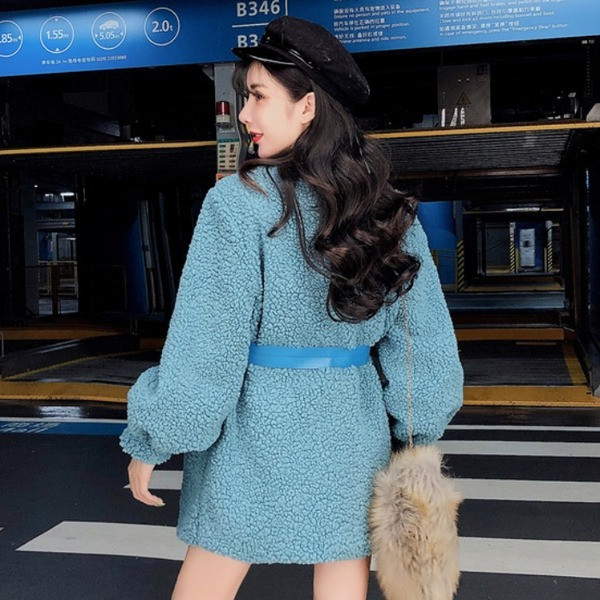 Модерно дамско палто с връзки в син и розов цвят 