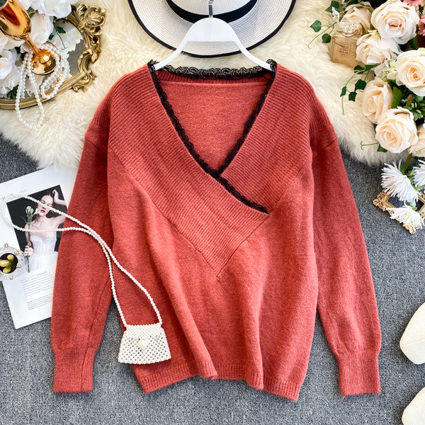 Γυναικείο πουλόβερ με V-λαιμόκοψη σε διάφορα χρώματα
