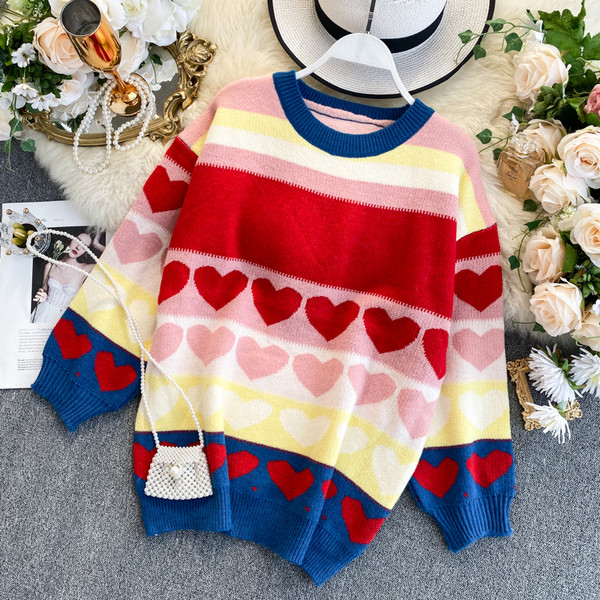 Μοντέρνο γυναικείο πουλόβερ με στρογγυλη λαιμόκοψη σε δύο χρώματα