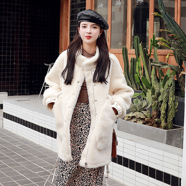 Modern női kabát zsebekkel, kék, fehér és rózsaszín színben