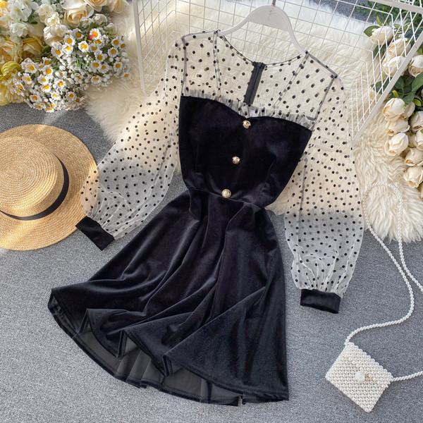 Rochie de dama eleganta din catifea cu nasturi in negru