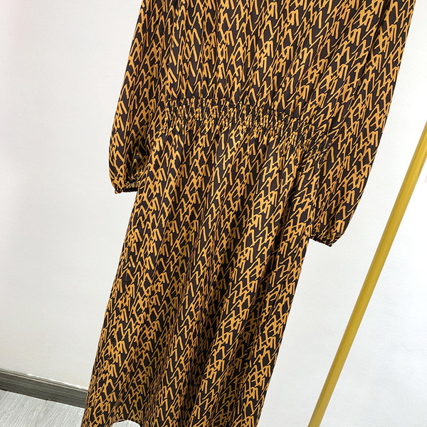 Rochie lunga dreapta cu model colorat si talie elastica