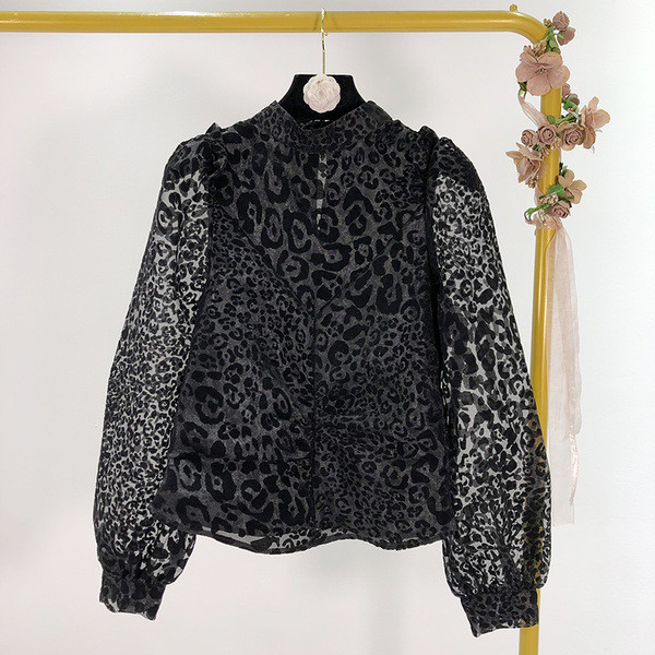 Modern női blúz állatmintás tüll ujjakkal