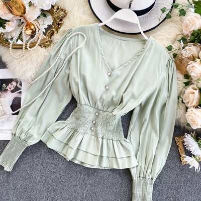 Modern női ing spitz nyakkivágással és elasztikus derékkal