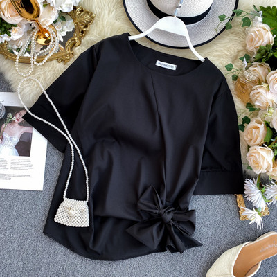 Bluza de dama moderna cu decolteu oval si panglica in mai multe culori