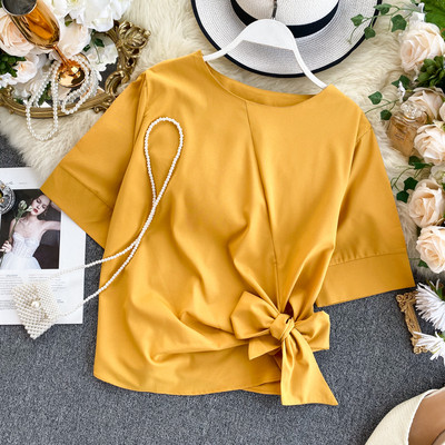 Bluza de dama moderna cu decolteu oval si panglica in mai multe culori