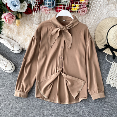 Modern női ing gombokkal és nyakkendőkkel, négy színben