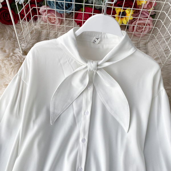 Modern női ing gombokkal és nyakkendőkkel, négy színben