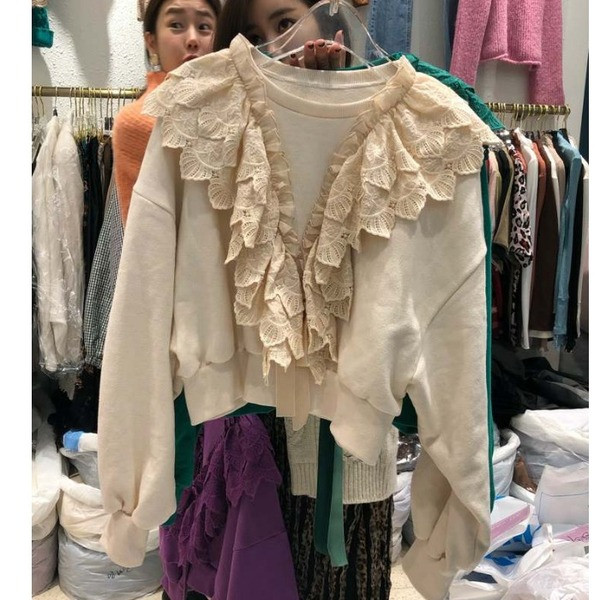 Bluza de dama moderna cu dantela in mai multe culori