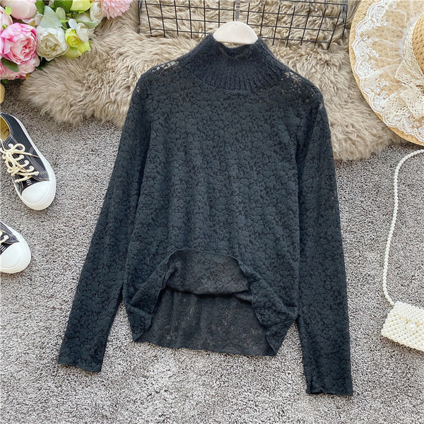 Μοντέρνα γυναικεία δαντελένια μπλούζα με μεγάλο κολάρο σε λευκό, μπεζ και μαύρο χρώμα