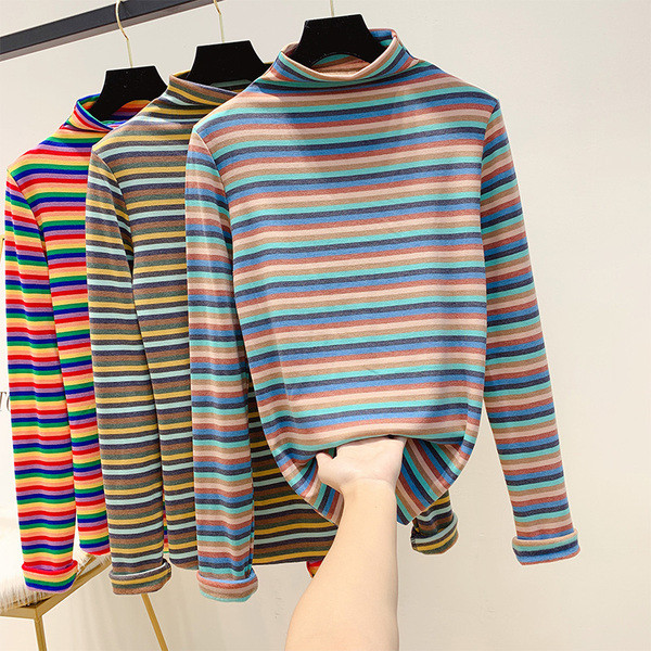 Bluză de damă colorată cu guler polo înalt în trei culori